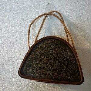 No brand wooden handbag